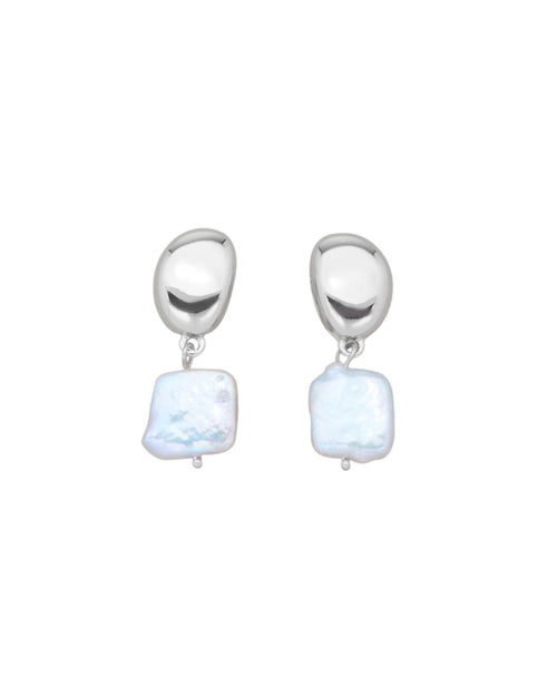 FRESHWATER PEARL PINA EARRINGS SILVER