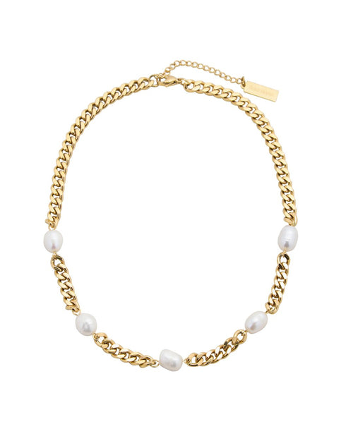 FRESHWATER PEARL SABINE NECKLACE