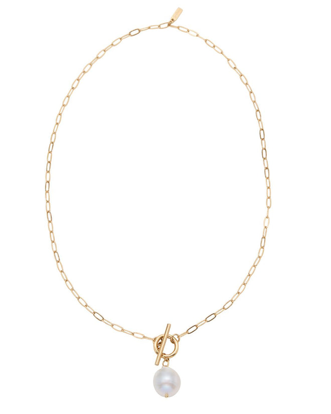 FRESHWATER PEARL CASSIS NECKLACE