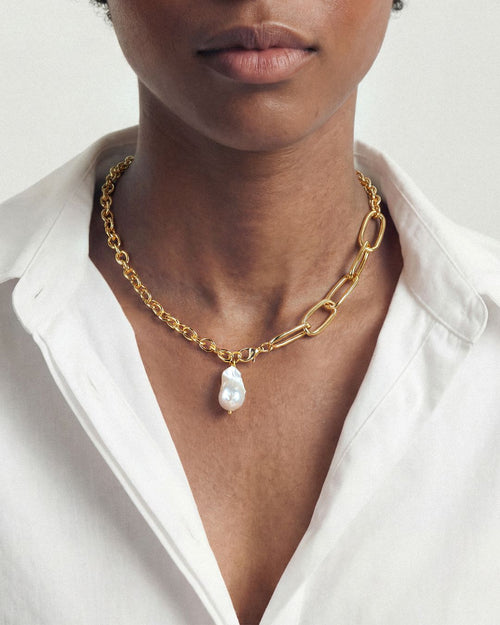 FRESHWATER PEARL MAEVE NECKLACE