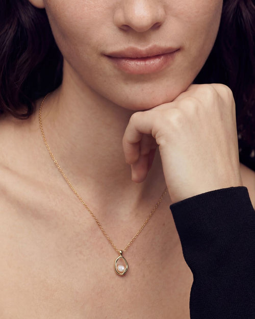 FRESHWATER PEARL MARA NECKLACE